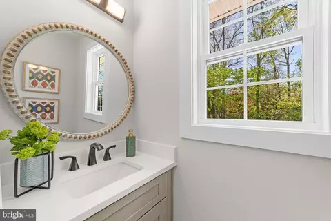 129 Juniper Ave, Berlin, NJ 08009 photo 21