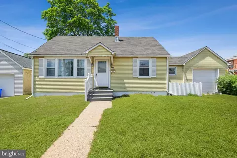 8 Sullivan Ave, Bellmawr, NJ 08031