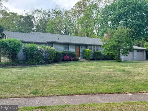 12 Bennett Way, Voorhees, NJ 08043
