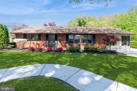 200 Buckner Ave, Haddonfield, NJ 08033
