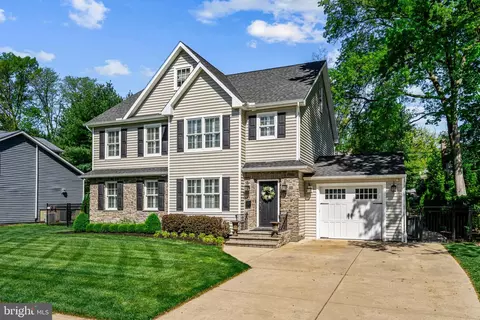 Exterior - 11 E Upland Way, Haddonfield, NJ 08033 photo 5 of 14