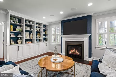 Living - 11 E Upland Way, Haddonfield, NJ 08033 photo 2 of 4