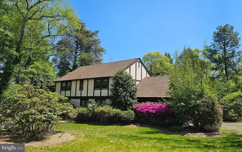 1293 Marlkress Rd, Cherry Hill, NJ 08003