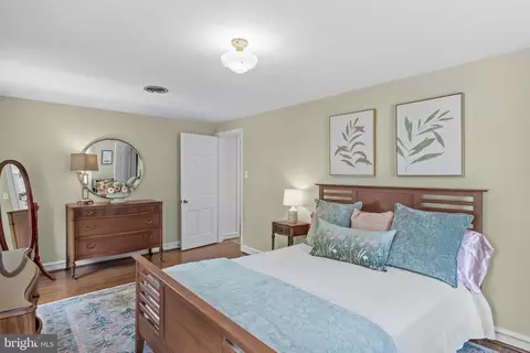 216 Windsor Ave, Haddonfield, NJ 08033 photo 27