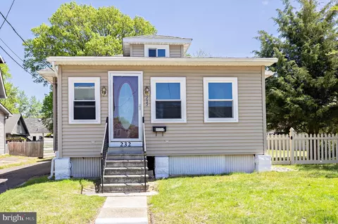 232 Sylvan Ave, Gloucester City, NJ 08030