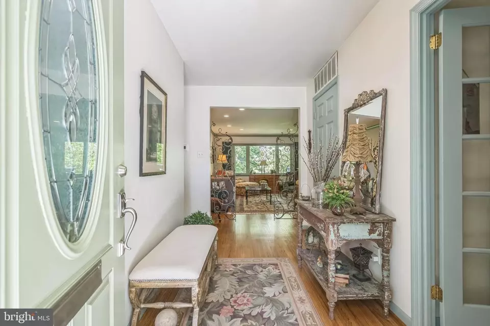  116 Deerfield Dr, Cherry Hill, NJ 08034 photo 4