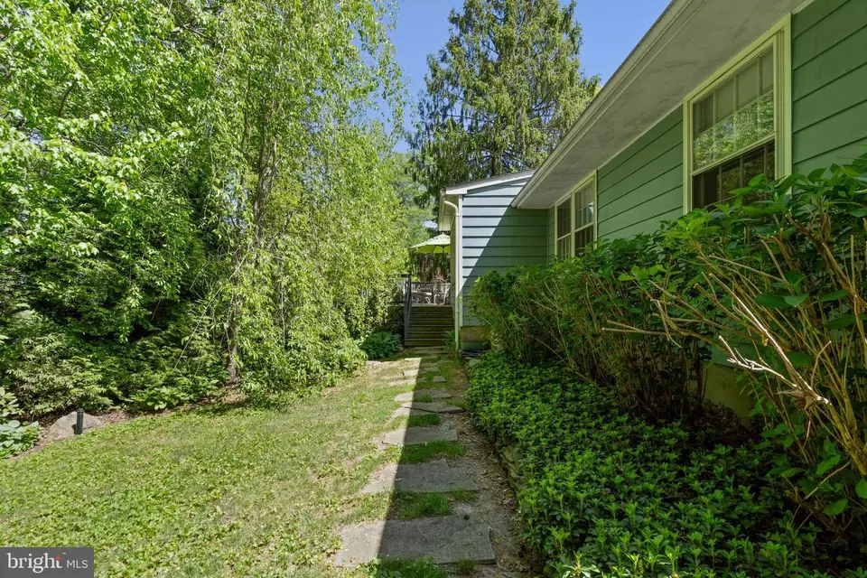  116 Deerfield Dr, Cherry Hill, NJ 08034 photo 35