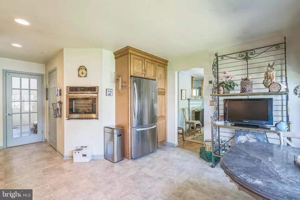  116 Deerfield Dr, Cherry Hill, NJ 08034 photo 14
