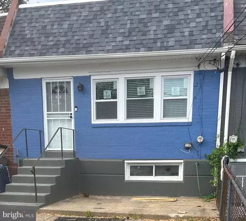 1122 Lakeshore Dr, Camden, NJ 08104