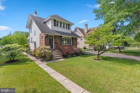 226 Washington Ter, Audubon, NJ 08106