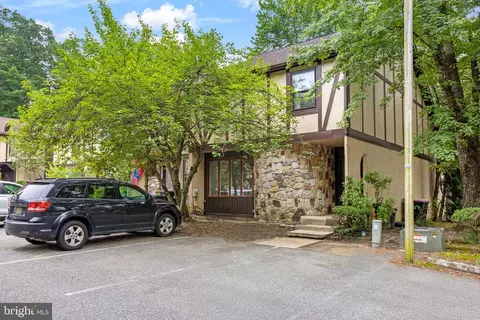 229 Keats Ct, Sicklerville, NJ 08081