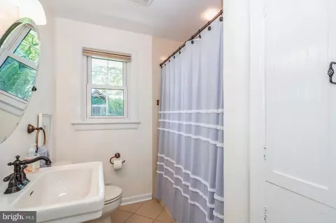Bath - 829 Cedar Ave, Haddonfield, NJ 08033 photo 1 of 4