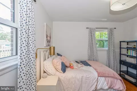 Bedroom - 829 Cedar Ave, Haddonfield, NJ 08033 photo 3 of 7