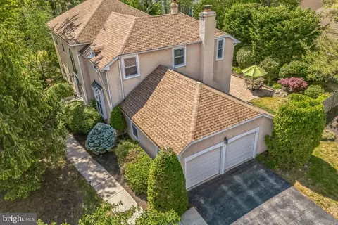 3 Johnson Ln, Voorhees, NJ 08043
