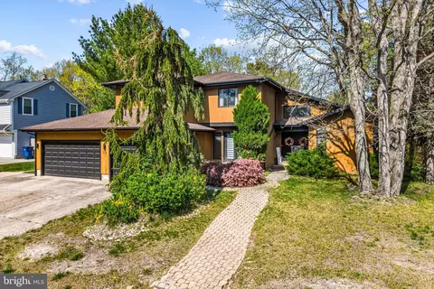 14 Bunning Dr, Voorhees, NJ 08043