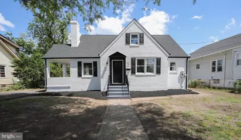 134 Cooper Ave, Oaklyn, NJ 08107