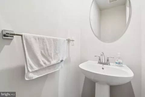 114 Commerce Center Dr, Sicklerville, NJ 08081 photo 6