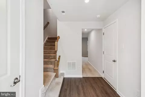 114 Commerce Center Dr, Sicklerville, NJ 08081 photo 3