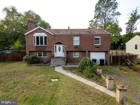 2315 Ilene Ln, Atco, NJ 08004