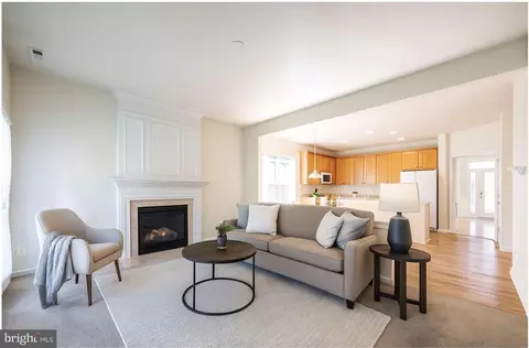 7 Merryton St, Voorhees, NJ 08043