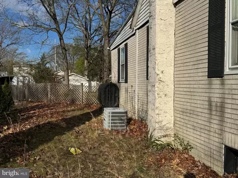 131 W Clearview Ave, Pine Hill, NJ 08021 photo 3