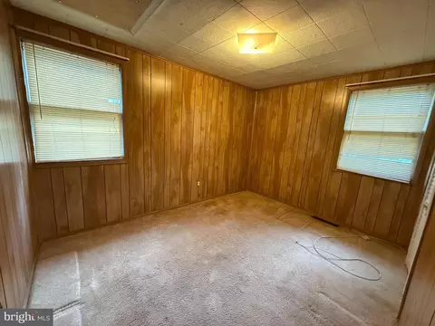 Bedroom - 21 Elm Ave, Clementon, NJ 08021 photo 2 of 2