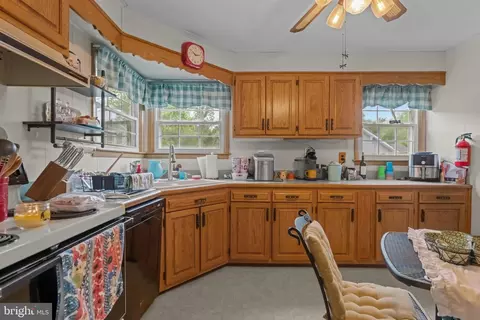 148 E Central Ave, Hammonton, NJ 08037 photo 15