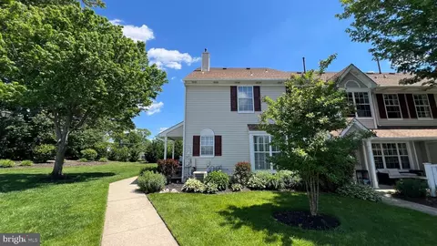 5001 Aberdeen Ln, Blackwood, NJ 08012