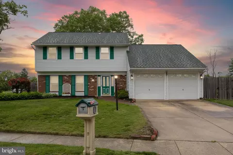 3 Ainsworth Ln, Sicklerville, NJ 08081