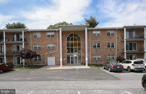 201 W Cuthbert Blvd #D11, Haddon Township, NJ 08107