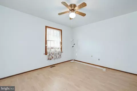 Bedroom - 125 Elm Ave, Lindenwold, NJ 08021 photo 1 of 2