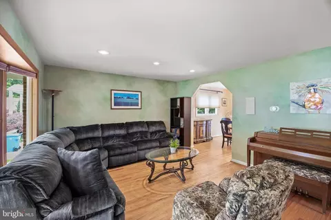 47 Clemson Rd, Cherry Hill, NJ 08034 photo 8