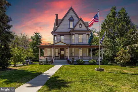 100 W Maple Ave, Merchantville, NJ 08109