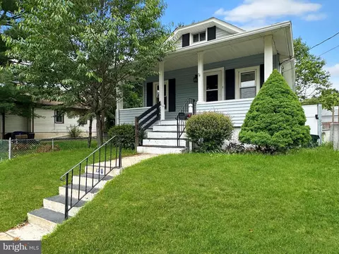 128 Grant Ave, West Collingswood Heights, NJ 08059