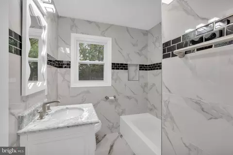 Bath - 819 Evesham Rd, Glendora, NJ 08029 photo 1 of 2