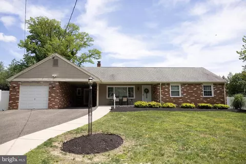 1 Whitman Ave, Cherry Hill, NJ 08002