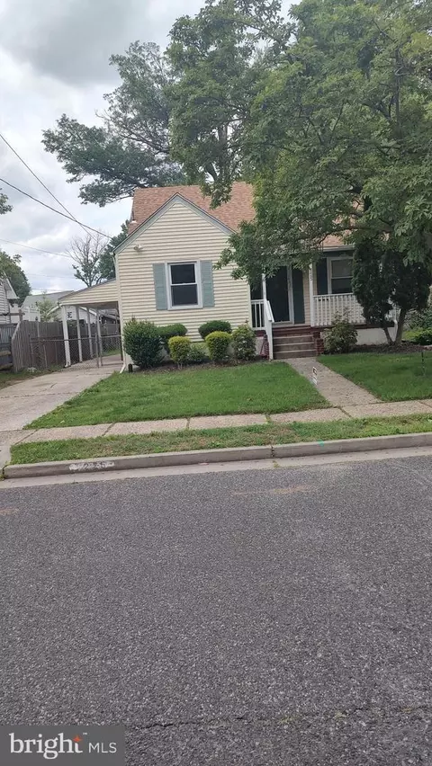 225 4th Ave, Mount Ephraim, NJ 08059