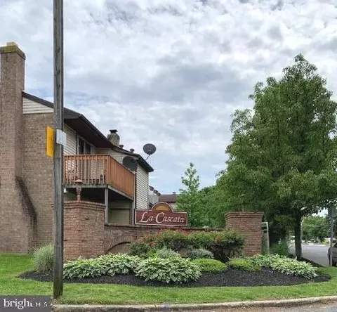 260 La Cascata Tnhs, Clementon, NJ 08021