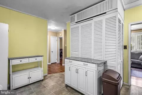 Entry Way - 117 2nd Ave, Lindenwold, NJ 08021 photo 1 of 1