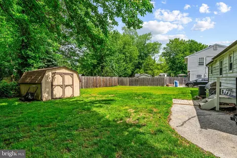Exterior - 117 2nd Ave, Lindenwold, NJ 08021 photo 5 of 7