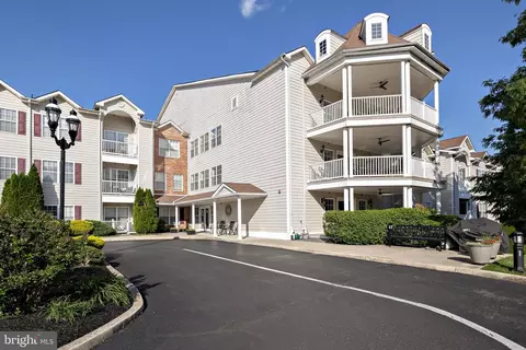 401 E Atlantic Ave #305, Haddon Heights, NJ 08035
