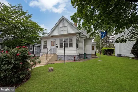 1833 W High St, Haddon Heights, NJ 08035