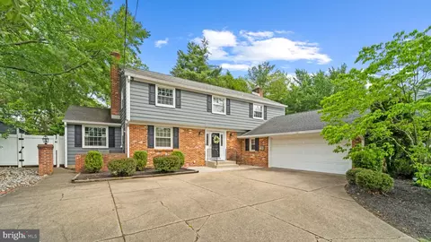 130 Pearl Croft Rd, Cherry Hill, NJ 08034