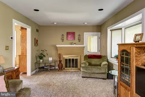 Living - 236 Ardmore Ave, Haddonfield, NJ 08033 photo 1 of 2