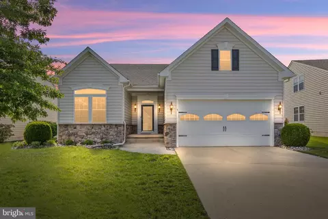 5 Josie Ln, Atco, NJ 08004