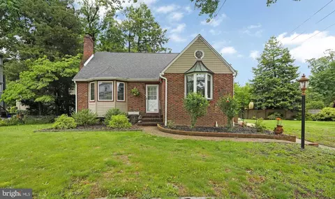 207 Hamilton Ave, Merchantville, NJ 08109