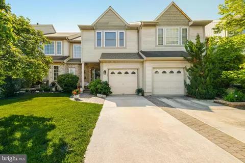 107 Kennedy Ln, Berlin, NJ 08009
