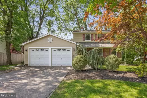 624 Guilford Rd, Cherry Hill, NJ 08003