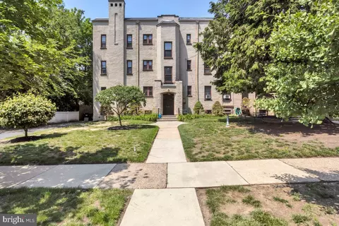 210 E Maple Ave #B4, Merchantville, NJ 08109