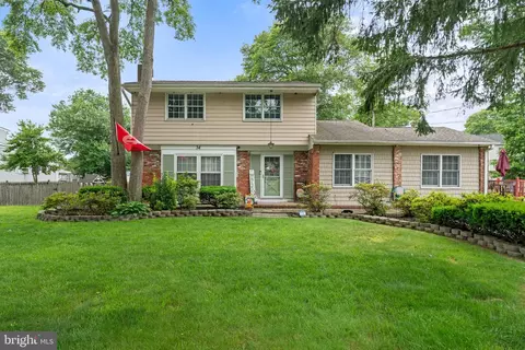 34 Swarthmore Ave, Stratford, NJ 08084